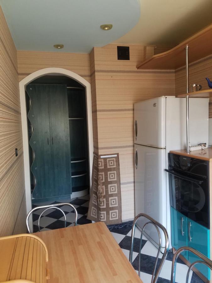 تشورنومورسك Viktor Apartment المظهر الخارجي الصورة